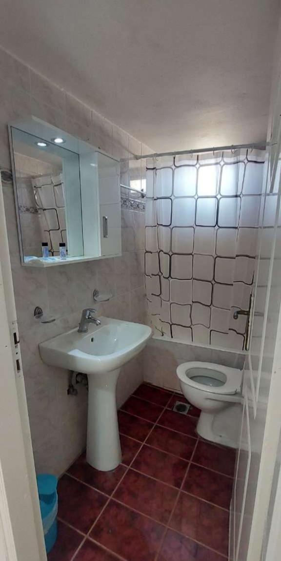 17 Apartment Areopoli